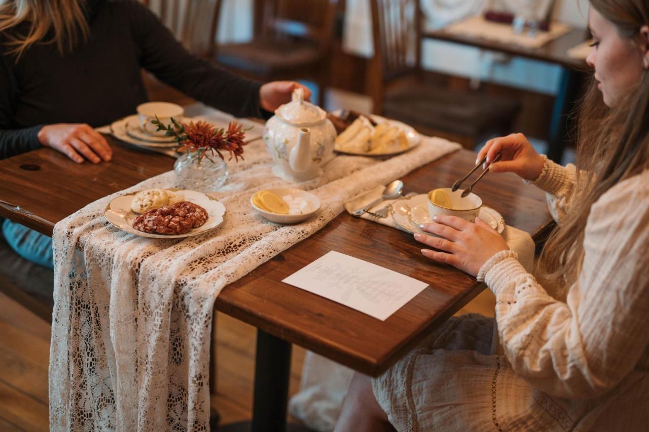 The Mast Farm Inn バナー・エルク エクステリア 写真