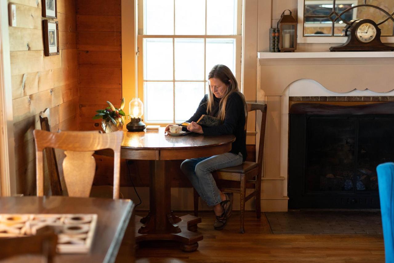The Mast Farm Inn バナー・エルク エクステリア 写真